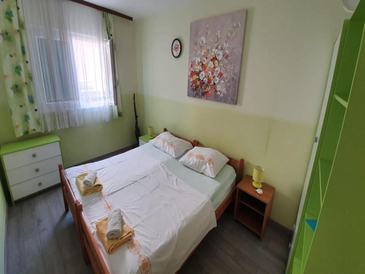 Apartment Miro Kaštela Esterno foto