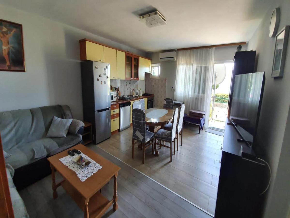 Apartment Miro Kaštela Esterno foto